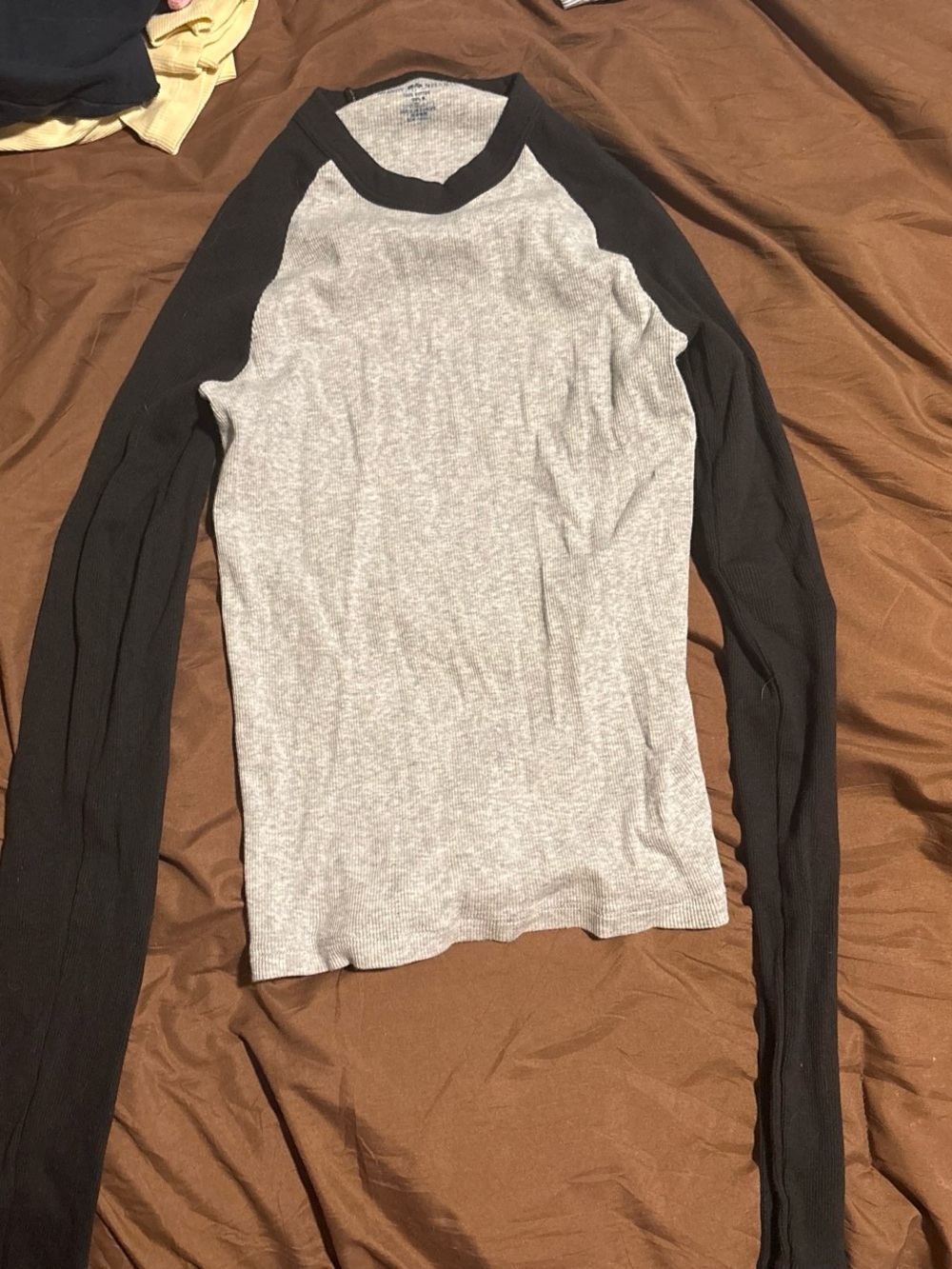 Brandy Melville Gray Body Black Raglan Long Sleeve Tee